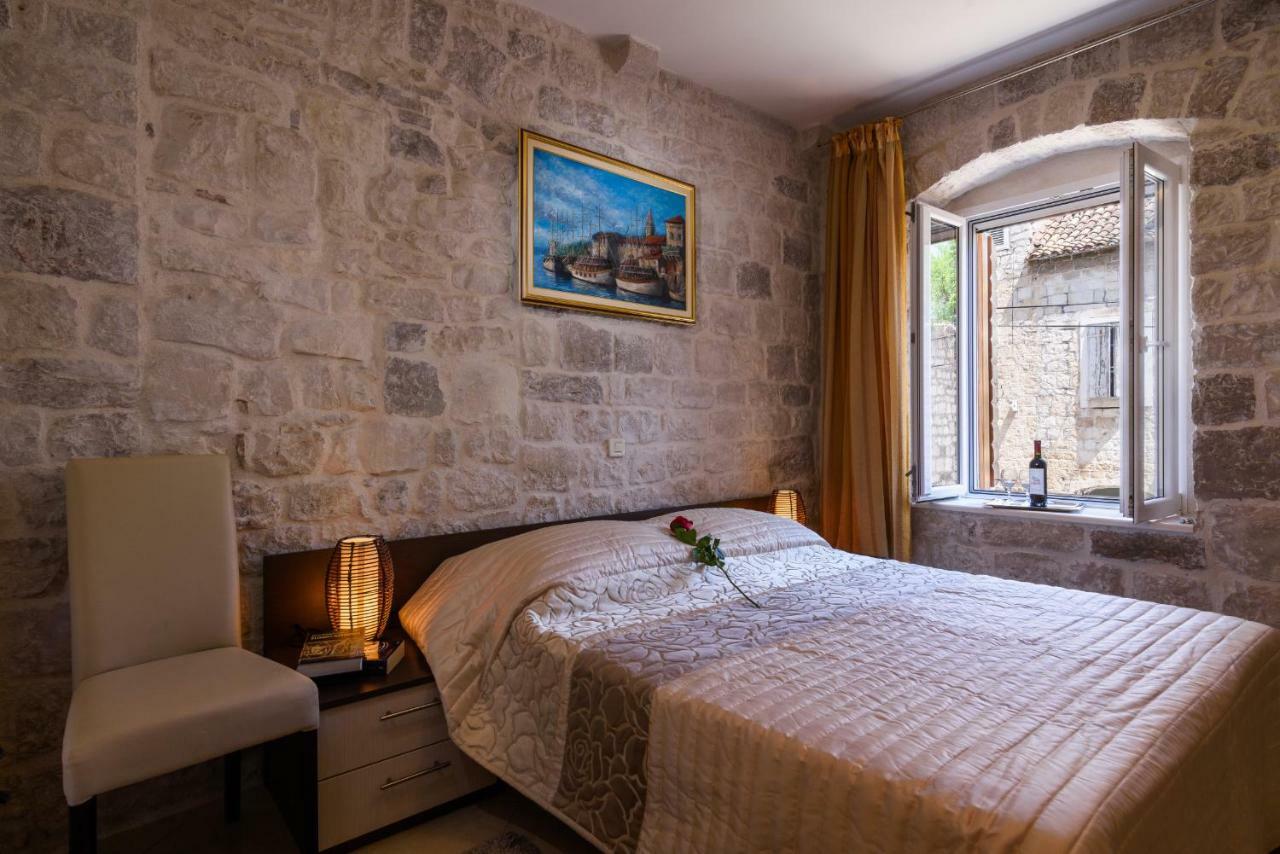 Apartments Dora -Free Parking Trogir Exteriör bild